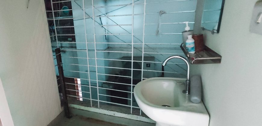 উত্তরা ‍১০ নং সেক্টরে ০৬ নং রোডে 1600 স্কয়ারফিটের ০২টি ফ্ল্যাট বিক্রয় করা হবে।