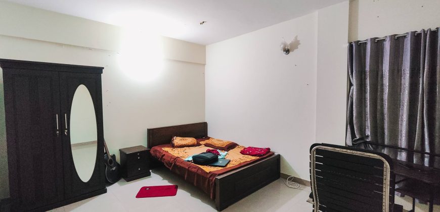 উত্তরা ‍১০ নং সেক্টরে ০৬ নং রোডে 1600 স্কয়ারফিটের ০২টি ফ্ল্যাট বিক্রয় করা হবে।